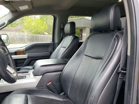 Used 2020 Ford F150 Lariat w/ Equipment Group 502A Luxury AWD/4WD image 11