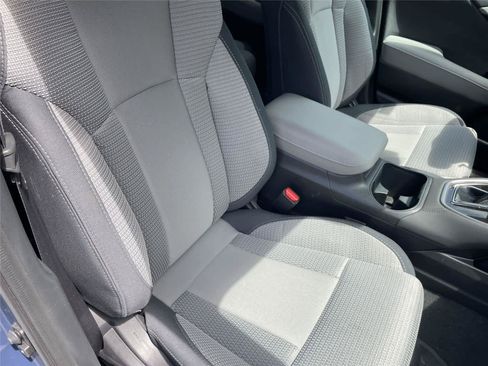 Certified 2025 Subaru Outback Premium AWD/4WD image 17
