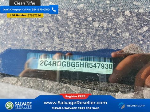Used 2017 Dodge Grand Caravan SE FWD image 17