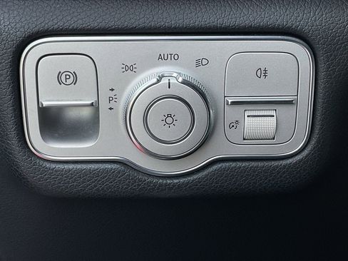 Used 2020 Mercedes-Benz GLE 450 GLE 450 image 31