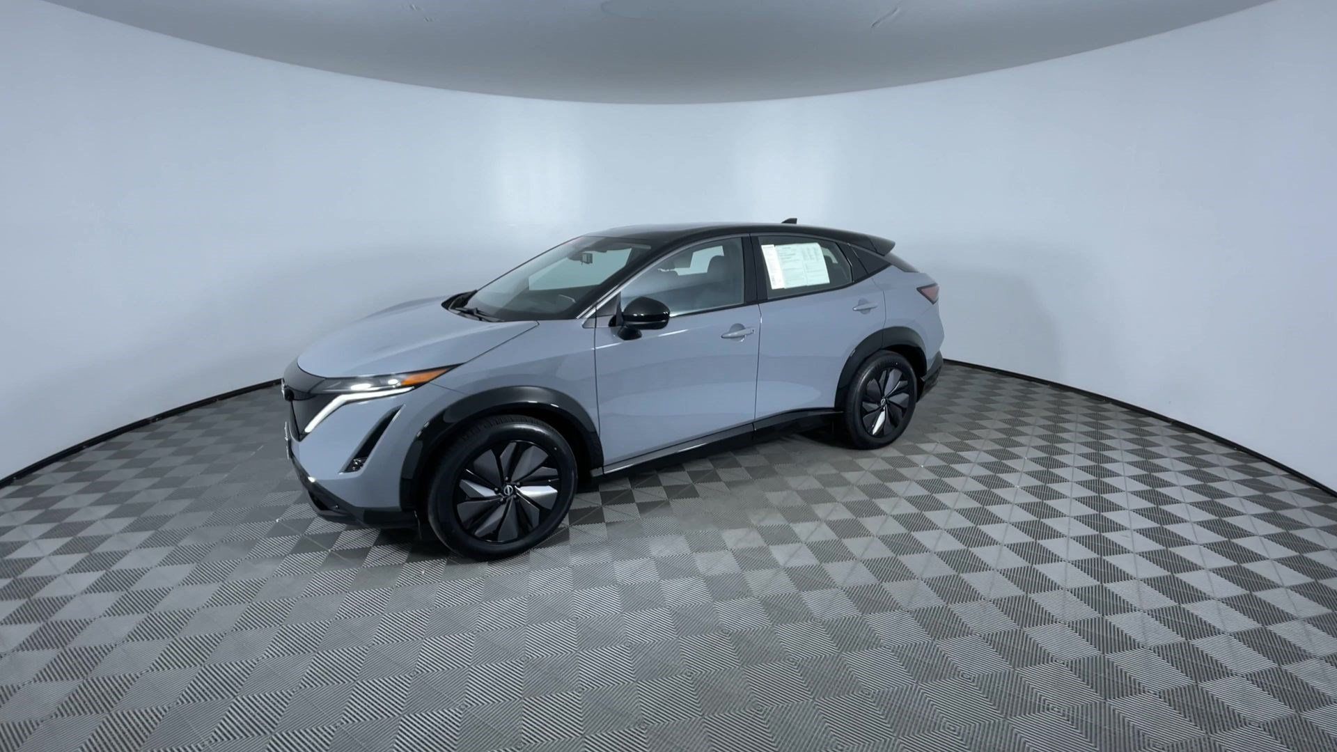 Certified 2024 Nissan Ariya AWD image 4
