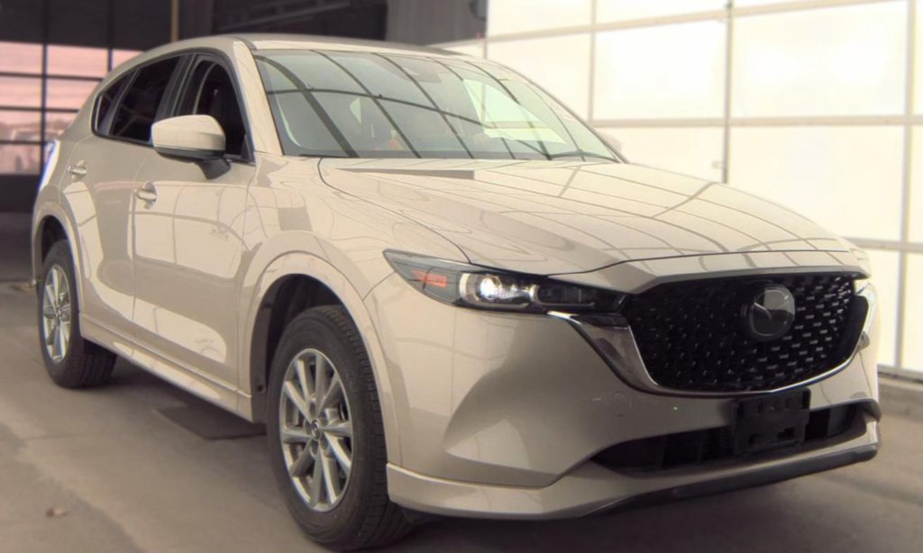 Used 2025 MAZDA CX-5 AWD 2.5 S w/ Select Package image 4