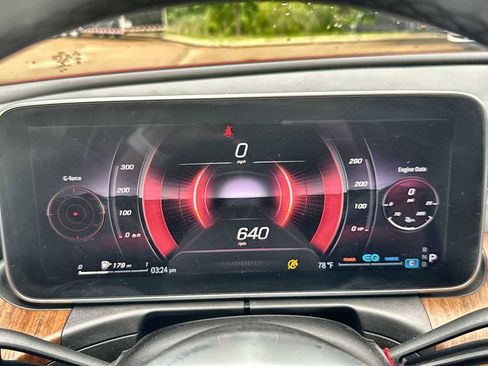 Used 2022 Mercedes-Benz C 300 Sedan image 24
