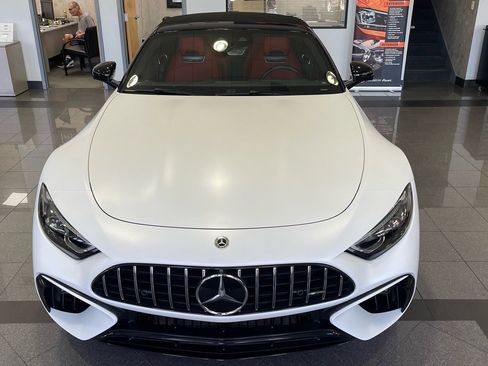 Used 2022 Mercedes-Benz SL 55 AMG 4MATIC image 49