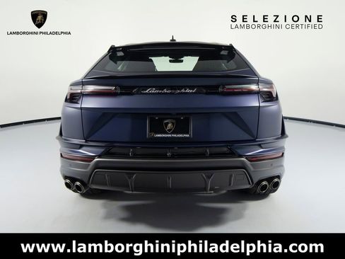 Used 2023 Lamborghini Urus Performante AWD/4WD image 6