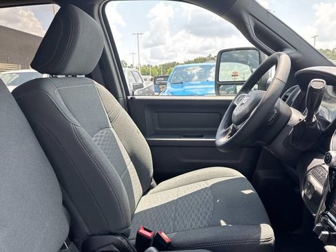 New 2026 RAM 2500 Tradesman AWD/4WD image 12