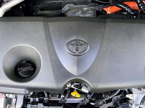 Used 2024 Toyota RAV4 Limited w/ Advanced Technology Package AWD/4WD image 32