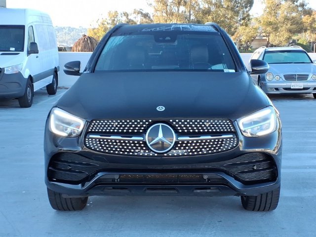 Used 2022 Mercedes-Benz GLC 300 image 2