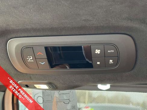 New 2026 Chrysler Pacifica Pinnacle w/ Trailer Tow Group image 9