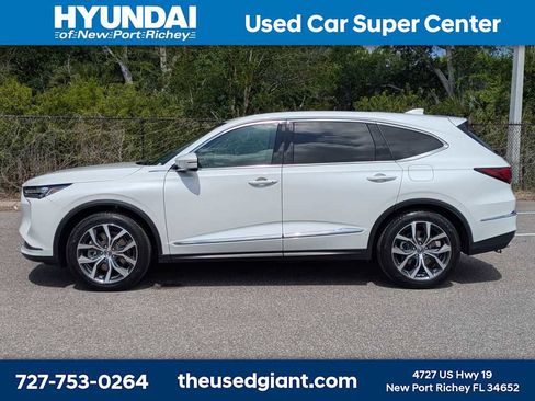 Used 2023 Acura MDX FWD w/ Technology Package image 2