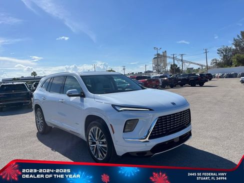 New 2026 Buick Enclave Avenir w/ Super Cruise Package AWD/4WD image 2