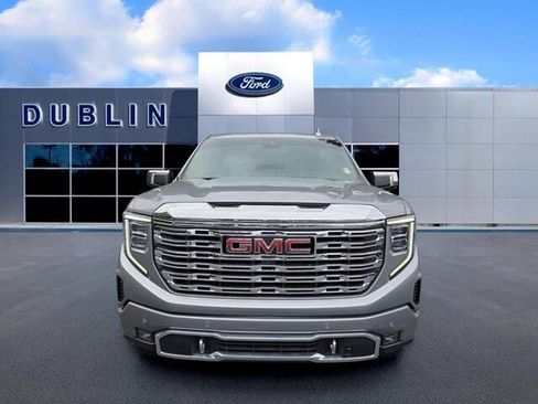 Used 2023 GMC Sierra 1500 Denali AWD/4WD image 2