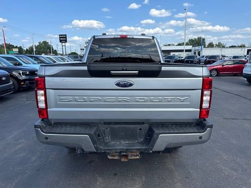 Used 2022 Ford F250 XLT w/ XLT Premium Package AWD/4WD image 4