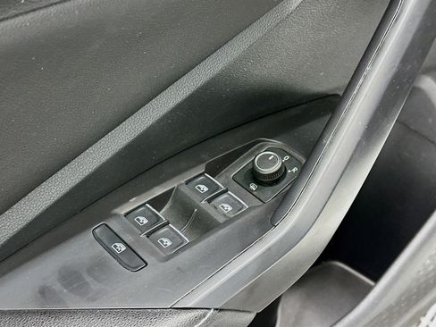 Used 2024 Volkswagen Jetta S image 15