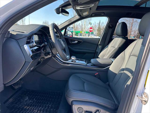 New 2026 Audi Q7 3.0T Premium Plus AWD/4WD image 23