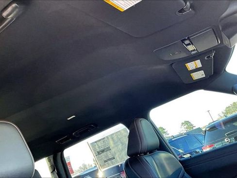 New 2026 Nissan Armada SL image 19