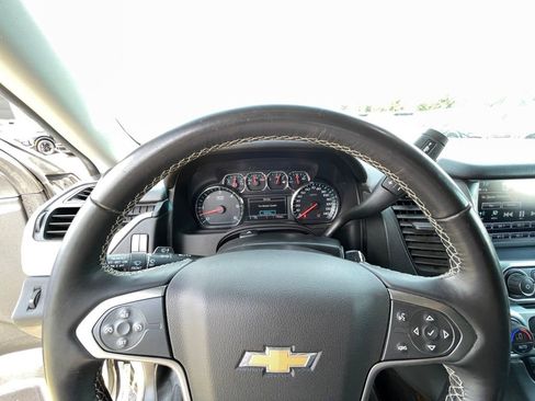 Used 2019 Chevrolet Tahoe LS RWD image 14