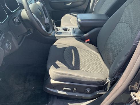 Used 2012 Chevrolet Traverse LT w/ All-Star Edition FWD image 16