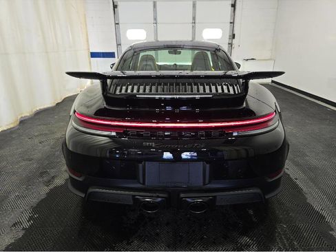 Used 2026 Porsche 911 Carrera GTS image 5