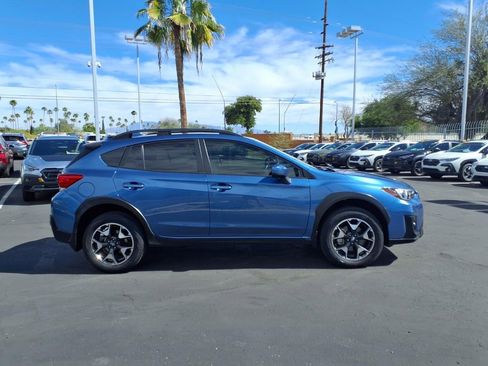 Used 2020 Subaru Crosstrek 2.0i Premium w/ Moonroof Package 2 image 11