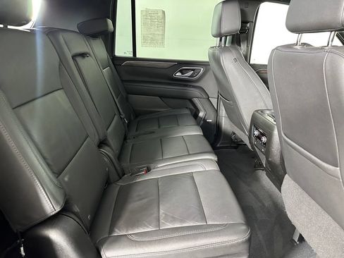 Used 2023 Chevrolet Suburban Z71 w/ Luxury Package AWD/4WD image 30