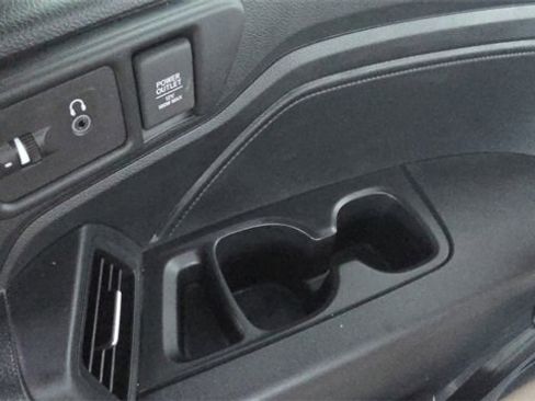 Used 2023 Honda Odyssey Elite image 25