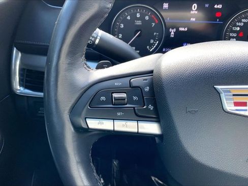 Used 2023 Cadillac XT4 Premium Luxury w/ Technology Package AWD/4WD image 18