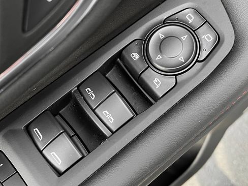 Used 2024 Chevrolet Suburban RST image 26