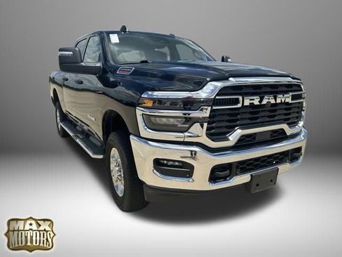Used 2026 RAM 2500 Big Horn AWD/4WD image 14
