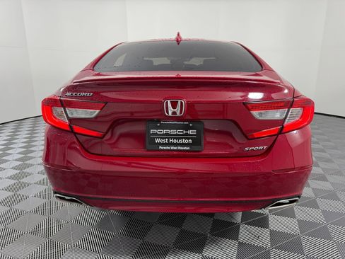 Used 2018 Honda Accord Sport image 10