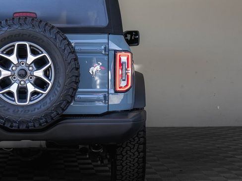 Used 2022 Ford Bronco Badlands image 13