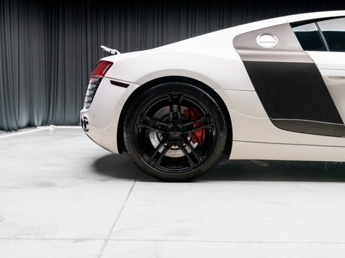 Used 2009 Audi R8 V8 AWD/4WD image 32