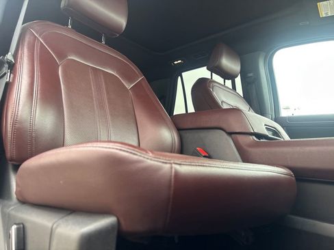Used 2023 Ford Expedition Limited image 26