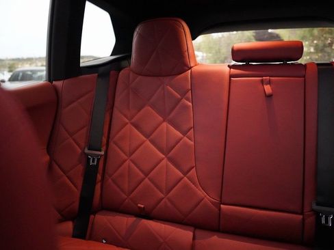 New 2026 BMW iX xDrive45 image 32