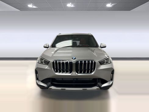 Used 2023 BMW X1 xDrive28i w/ Convenience Package AWD/4WD image 5