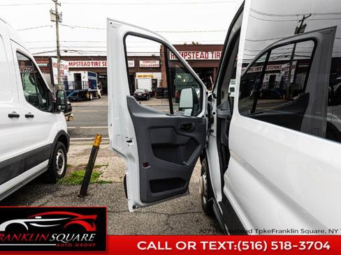 Used 2017 Ford Transit 350 XL image 10