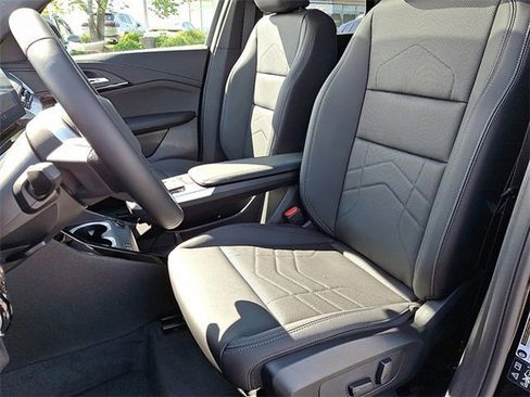 Certified 2025 BMW X1 xDrive28i w/ Convenience Package image 8