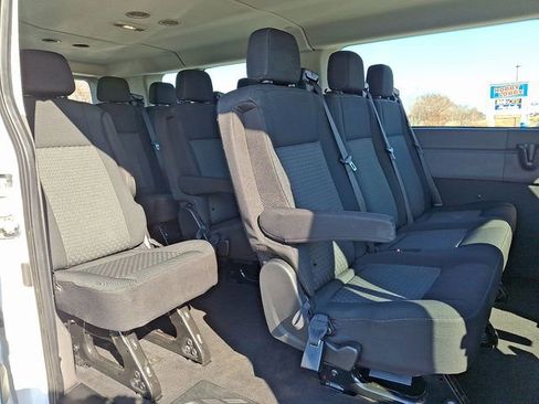 Used 2023 Ford Transit 350 XLT image 10