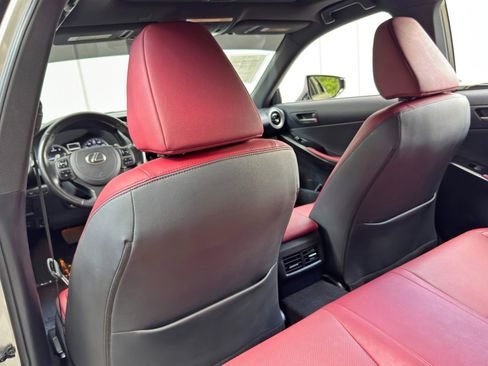Used 2021 Lexus IS 300 w/ Comfort Package RWD image 36