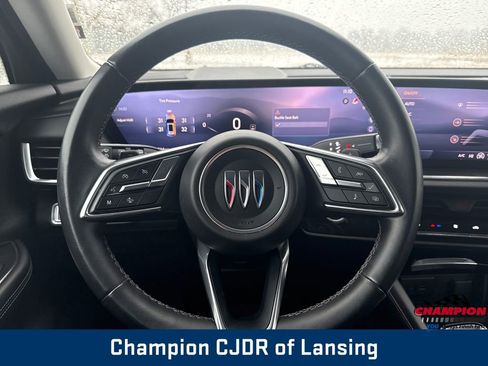 Used 2024 Buick Envision Preferred image 14