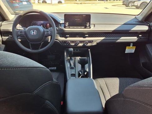 New 2025 Honda Accord SE image 10