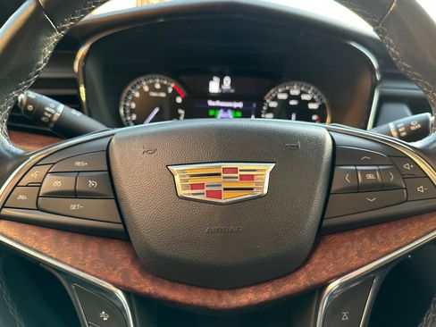 Certified 2021 Cadillac XT5 Premium Luxury image 31