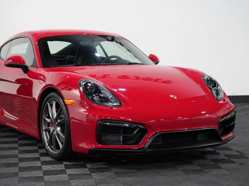 Used 2015 Porsche Cayman GTS image 9