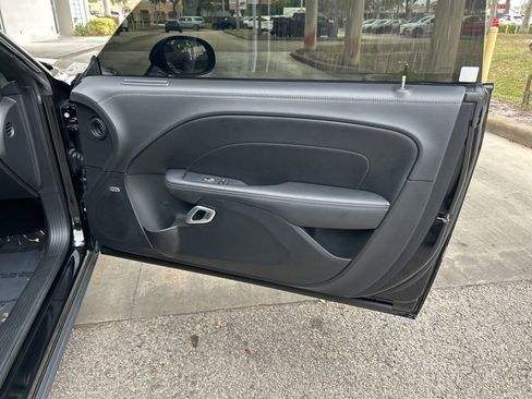 Used 2022 Dodge Challenger R/T w/ Plus Package image 29