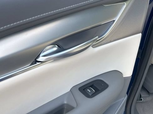 Used 2023 Cadillac XT5 Premium Luxury FWD image 18