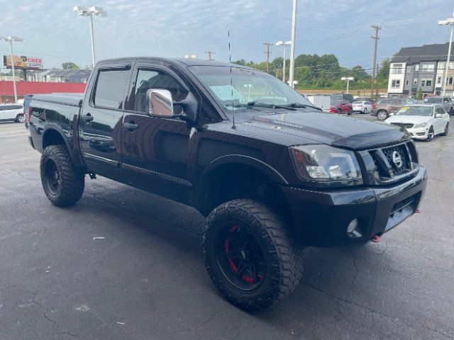 Used 2012 Nissan Titan PRO-4X AWD/4WD image 8