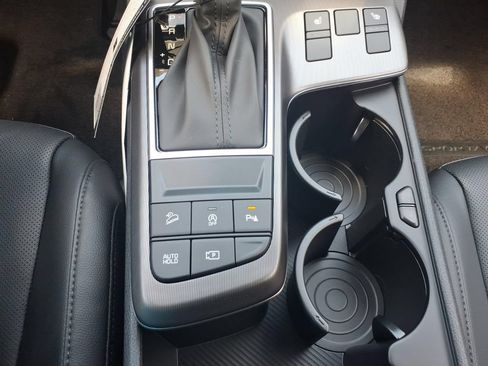 New 2026 Kia Sportage EX FWD image 16