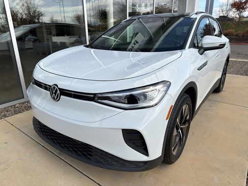 Used 2021 Volkswagen ID.4 Pro S image 1