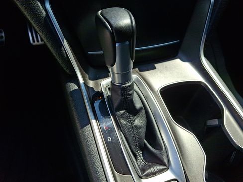 Used 2022 Honda Accord Sport image 14