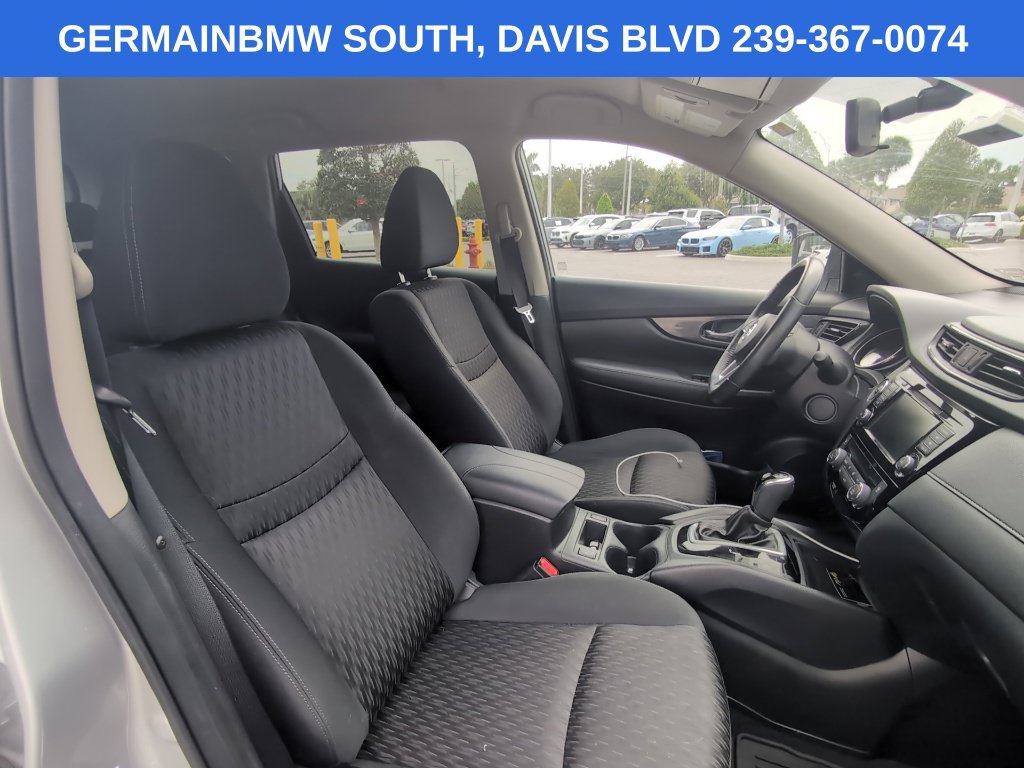 Used 2018 Nissan Rogue SV FWD image 13